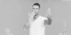 Maroon 5 GIF. Artiesten Gifs Adam levine Maroon 5 